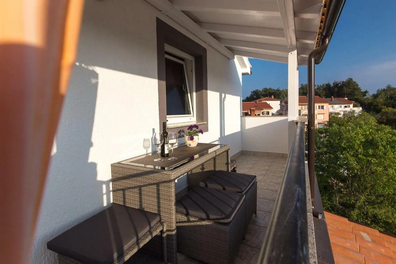 Apartments Hajl Krk Town