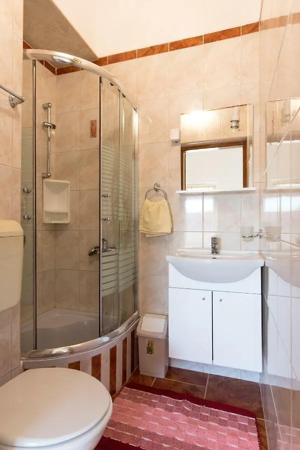Apartments Hajl Krk Town Croazia